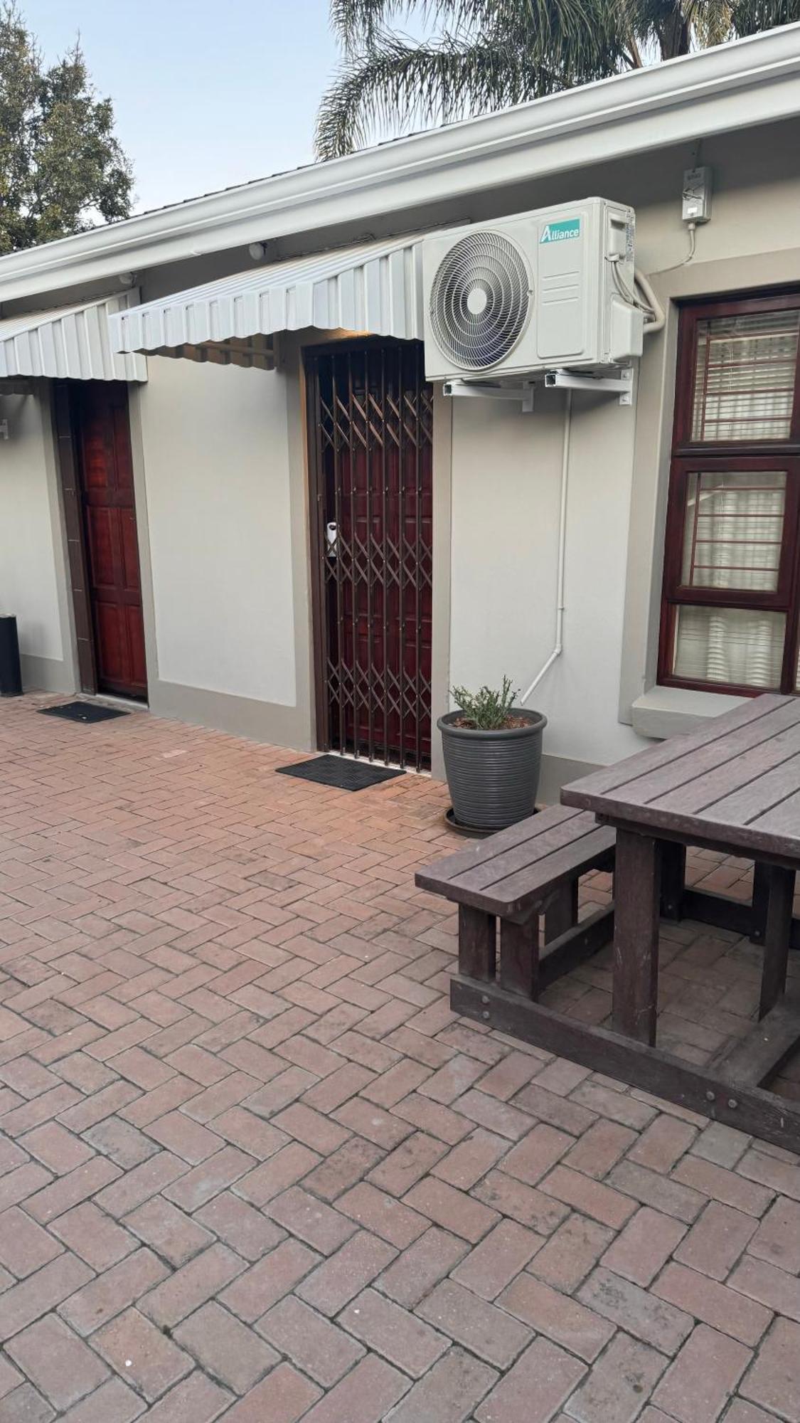 Upper Room Guesthouse Kirkwood Esterno foto